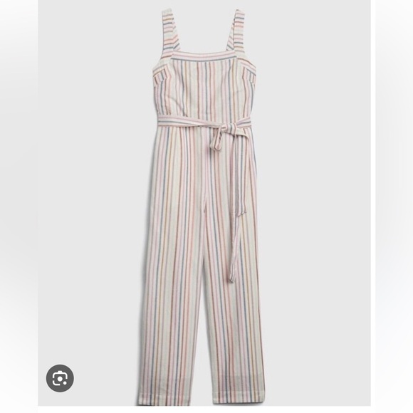 GAP Pants - Gap Apronneck striped jumpsuit in linen/ cottage multicolor. Size 0